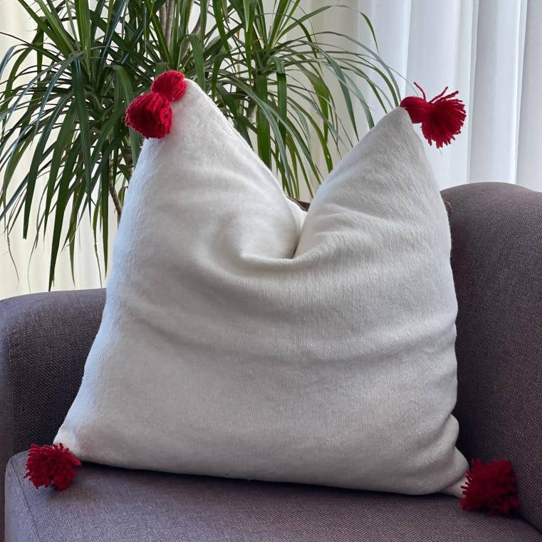 Pemium Moroccan Pillow Cover Pompon