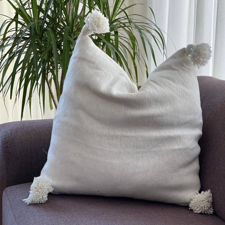Pemium Moroccan Pillow Cover Pompon