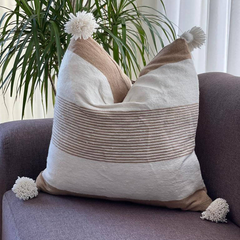 Pemium Moroccan Pillow Cover Pompon