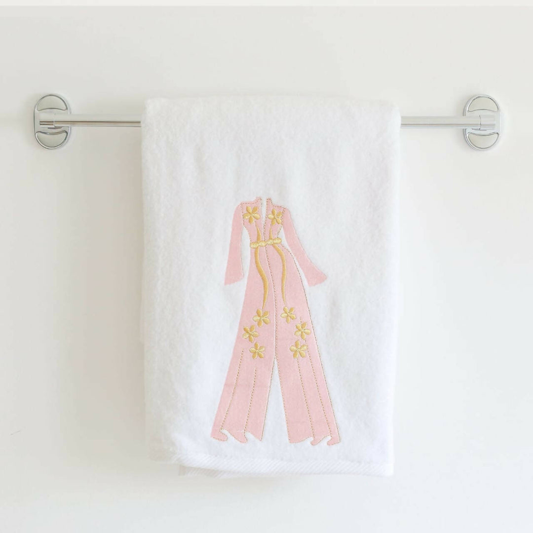 Medium Moroccan embroidered bath towels